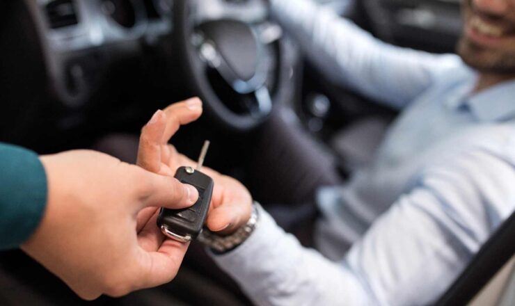 ¿Qué descuentos tengo para comprar un coche de segunda mano con minusvalía?