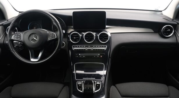 MERCEDES GLC-CLASS TODOTERRENO 2.1 GLC 220 D 4MATIC AUTO 170 5P MERCEDES GLC-CLASS TODOTERRENO 2.1 GLC 220 D 4MATIC AUTO 170 5P
