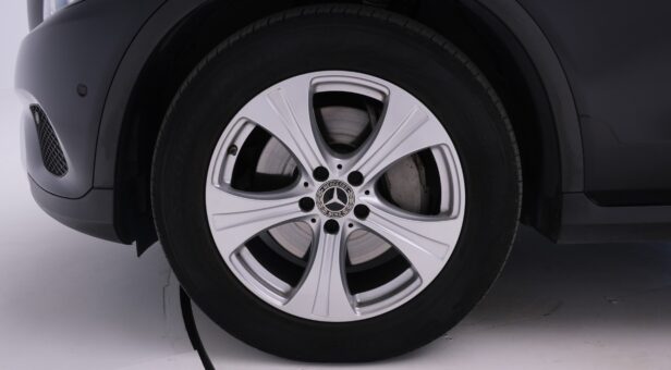 MERCEDES GLC-CLASS TODOTERRENO 2.1 GLC 220 D 4MATIC AUTO 170 5P MERCEDES GLC-CLASS TODOTERRENO 2.1 GLC 220 D 4MATIC AUTO 170 5P