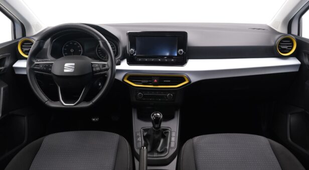 SEAT IBIZA 1.0 TSI 110CV STYLE PLUS SEAT IBIZA 1.0 TSI 110CV STYLE PLUS