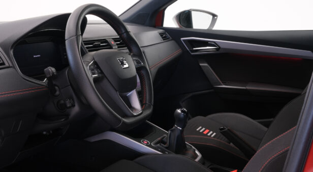 SEAT ARONA 1.0 TSI 115CV FR SEAT ARONA 1.0 TSI 115CV FR