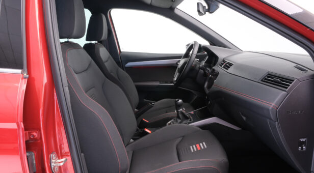 SEAT ARONA 1.0 TSI 115CV FR SEAT ARONA 1.0 TSI 115CV FR