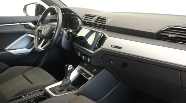 AUDI Q3 TODOTERRENO 2.0 35 TDI S TRONIC BLACK LINE 150 5P