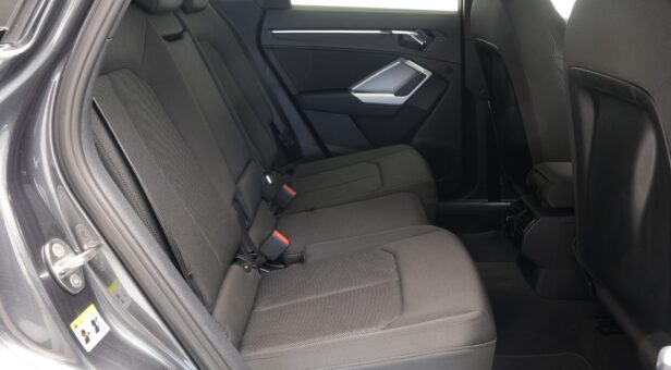 AUDI Q3 TODOTERRENO 2.0 35 TDI S TRONIC BLACK LINE 150 5P