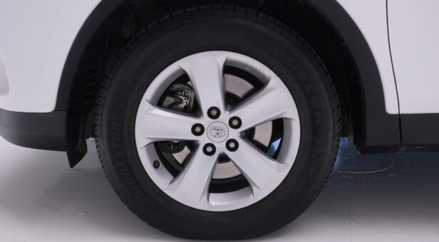 TOYOTA RAV4 TODOTERRENO 2.0D ADVANCE 2WD 124 5P TOYOTA RAV4 TODOTERRENO 2.0D ADVANCE 2WD 124 5P