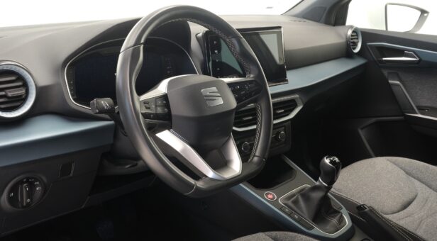 SEAT ARONA 1.0 TSI 110CV X-PERIENCE XL SEAT ARONA 1.0 TSI 110CV X-PERIENCE XL