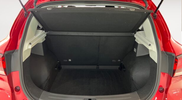 MG ZS TODOTERRENO 1.0T COMFORT AUTO 111 5P MG ZS TODOTERRENO 1.0T COMFORT AUTO 111 5P