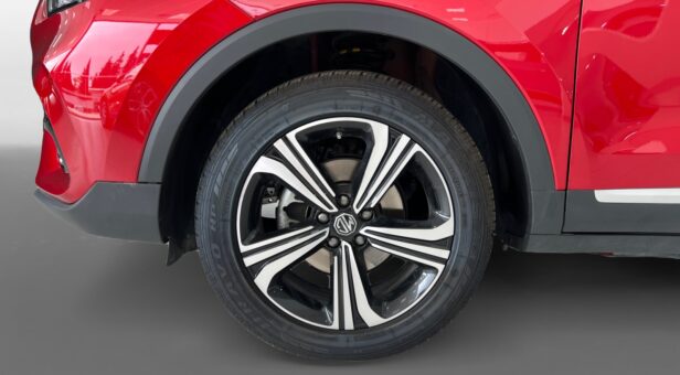 MG ZS TODOTERRENO 1.0T COMFORT AUTO 111 5P MG ZS TODOTERRENO 1.0T COMFORT AUTO 111 5P