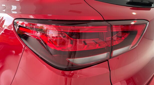 MG ZS TODOTERRENO 1.0T COMFORT AUTO 111 5P MG ZS TODOTERRENO 1.0T COMFORT AUTO 111 5P