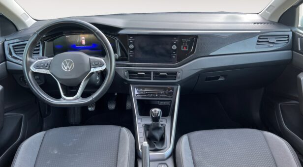 VOLKSWAGEN POLO BERLINA CON PORTON 1.0 TSI 70KW LIFE 95 5P VOLKSWAGEN POLO BERLINA CON PORTON 1.0 TSI 70KW LIFE 95 5P