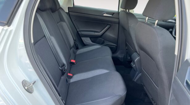 VOLKSWAGEN POLO BERLINA CON PORTON 1.0 TSI 70KW LIFE 95 5P VOLKSWAGEN POLO BERLINA CON PORTON 1.0 TSI 70KW LIFE 95 5P