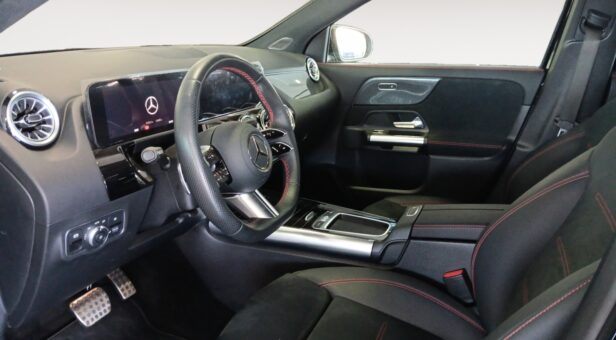 MERCEDES GLA -CLASS GLA 200 D AMG LINE MERCEDES GLA -CLASS GLA 200 D AMG LINE