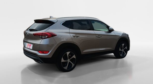 HYUNDAI TUCSON TODOTERRENO 2.0 CRDI 100KW BLUEDRIVE TECNO 2WD 136 5P