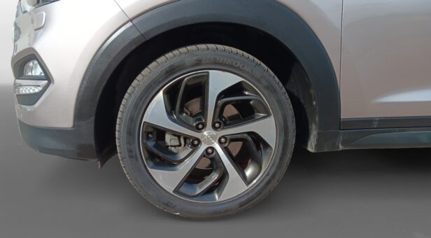 HYUNDAI TUCSON TODOTERRENO 2.0 CRDI 100KW BLUEDRIVE TECNO 2WD 136 5P