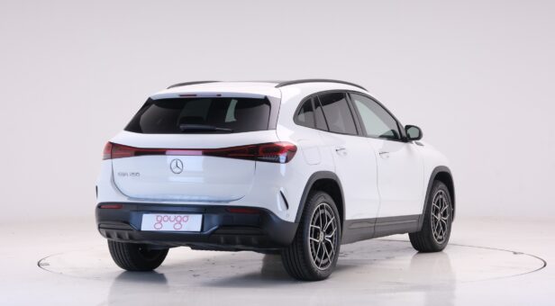 MERCEDES EQA 250 AMG LINE