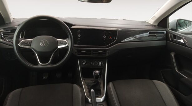 VOLKSWAGEN POLO BERLINA CON PORTON 1.0 TSI 70KW LIFE 95 5P