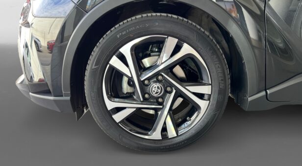 TOYOTA C-HR BERLINA CON PORTON 1.8 VVT-I HYBRID ADVANCE AUTO 122 5P TOYOTA C-HR BERLINA CON PORTON 1.8 VVT-I HYBRID ADVANCE AUTO 122 5P