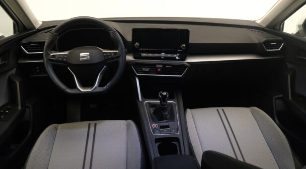 SEAT LEON BERLINA CON PORTON 1.0 TSI 81KW S/S STYLE XL VISION 110 5P SEAT LEON BERLINA CON PORTON 1.0 TSI 81KW S/S STYLE XL VISION 110 5P