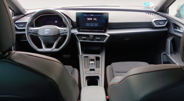 SEAT LEON BERLINA CON PORTON 1.5 ETSI 110KW S/S FR SPEC ED VISION DSG 150 5P