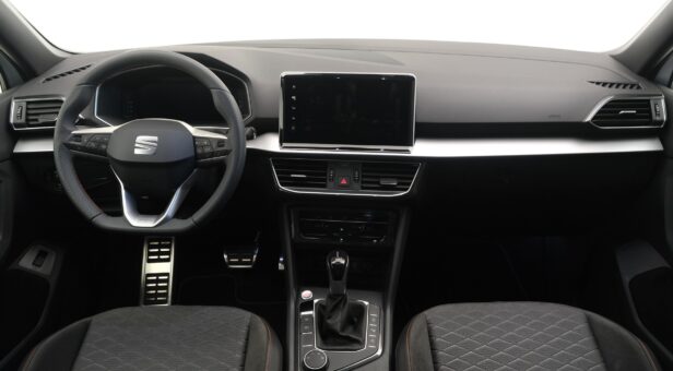 SEAT TARRACO 1.5 TSI 150CV DSG FR EDITIO SEAT TARRACO 1.5 TSI 150CV DSG FR EDITIO