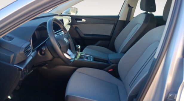 SEAT LEON 1.0 TSI 81KW STYLE VISION 110CV SEAT LEON 1.0 TSI 81KW STYLE VISION 110CV