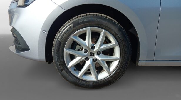 SEAT LEON 1.0 TSI 81KW STYLE VISION 110CV SEAT LEON 1.0 TSI 81KW STYLE VISION 110CV