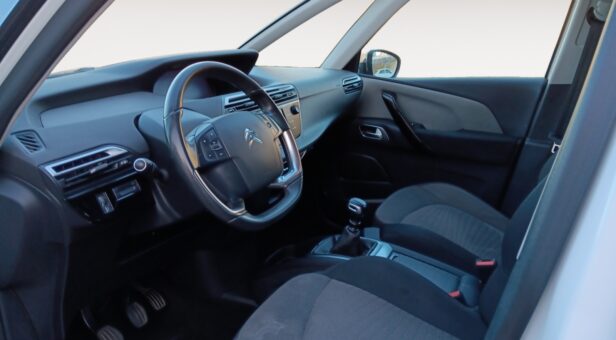 CITROEN C4 SPACETOURER 7 Plazas 1.5 BLUEHDI 96KW S&S LIVE 130cv 5P CITROEN C4 SPACETOURER 7 Plazas 1.5 BLUEHDI 96KW S&S LIVE 130cv 5P