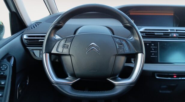 CITROEN C4 SPACETOURER 7 Plazas 1.5 BLUEHDI 96KW S&S LIVE 130cv 5P CITROEN C4 SPACETOURER 7 Plazas 1.5 BLUEHDI 96KW S&S LIVE 130cv 5P