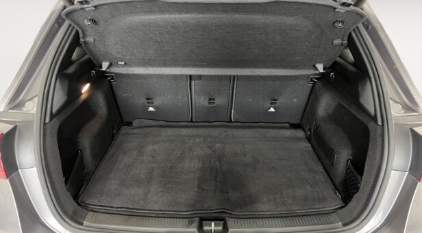 MERCEDES B-CLASS B 180 D