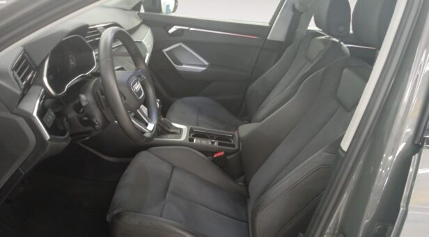 AUDI Q3 AUDI Q3  ADVANCED 35 TFSI  110(150) KW(CV) S TRONIC