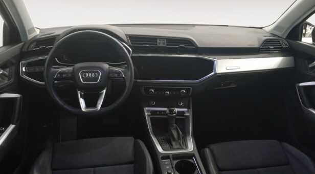 AUDI Q3 AUDI Q3  ADVANCED 35 TFSI  110(150) KW(CV) S TRONIC