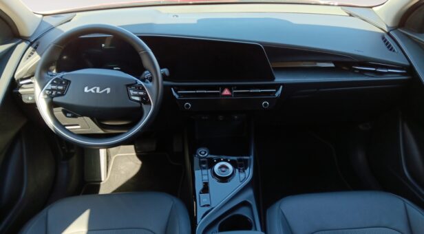 KIA NIRO DRIVE 1.6 GDI HEV 141 5P KIA NIRO DRIVE 1.6 GDI HEV 141 5P