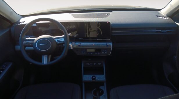 HYUNDAI KONA TODOTERRENO BEV 65KWH 150KW FLEXX 204 5P HYUNDAI KONA TODOTERRENO BEV 65KWH 150KW FLEXX 204 5P