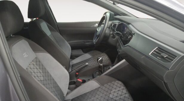 VOLKSWAGEN TAIGO TODOTERRENO 1.0 TSI 85KW R-LINE 115 5P VOLKSWAGEN TAIGO TODOTERRENO 1.0 TSI 85KW R-LINE 115 5P