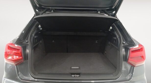 AUDI Q2 TODOTERRENO 2.0 30 TDI S TRONIC ADRENALIN 116 5P