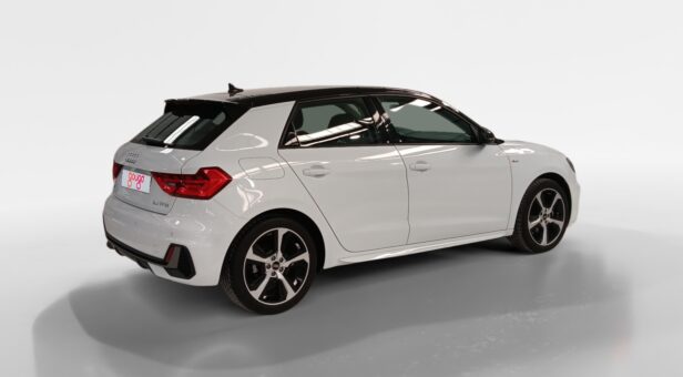 AUDI A1 BERLINA CON PORTON 1.0 30 TFSI ADRENALIN SPORTBACK 110 5P AUDI A1 BERLINA CON PORTON 1.0 30 TFSI ADRENALIN SPORTBACK 110 5P