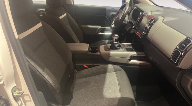 CITROEN C5 AIRCROSS LIVE PURETECH 1.2 131CV 5P CITROEN C5 AIRCROSS LIVE PURETECH 1.2 131CV 5P