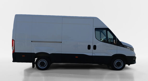 IVECO DAILY 35S16V –  12M3 156 4P