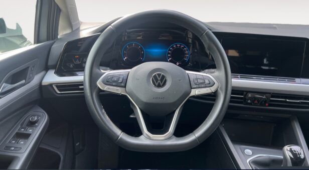 VOLKSWAGEN GOLF BERLINA CON PORTON 2.0 TDI 85KW LIFE 115 5P VOLKSWAGEN GOLF BERLINA CON PORTON 2.0 TDI 85KW LIFE 115 5P